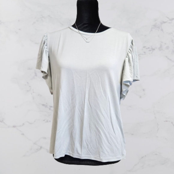 Express Tops - Express Women's large short butterfly sleeve top